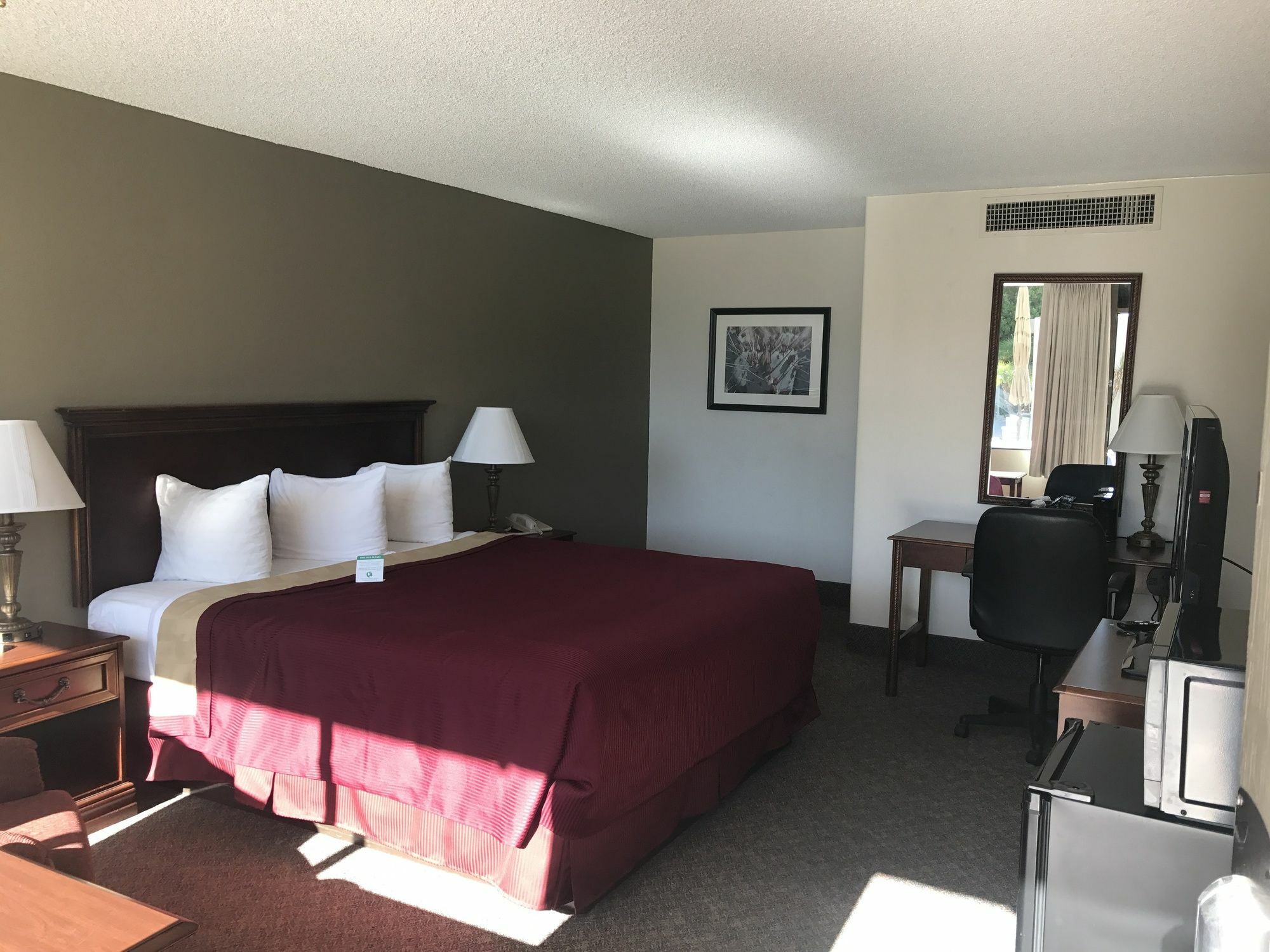 Готель Ramada By Wyndham Mesa Downtown Екстер'єр фото